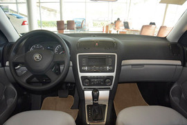 2014款斯柯达明锐1.4TSI