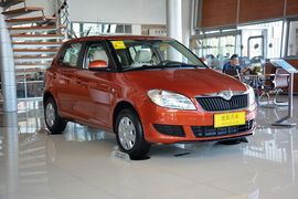 2014款斯柯达晶锐1.4L手自一体晶致版