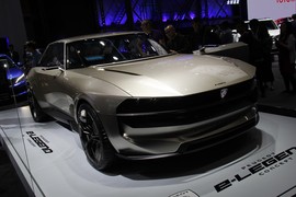 标致e-LEGEND广州车展实拍