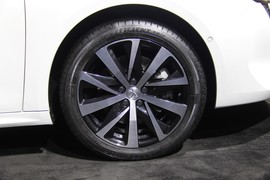 标致508L