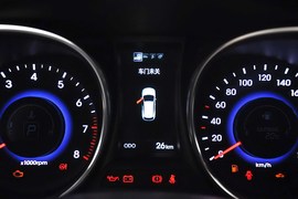 2013款现代格锐3.0L手自一体舒适版