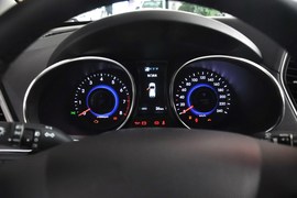 2013款现代格锐3.0L手自一体舒适版