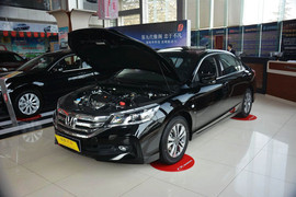2014款本田雅阁2.0LX
