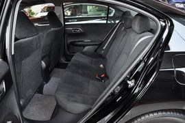 2014款本田雅阁2.0LX