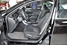 2014款本田雅阁2.0LX