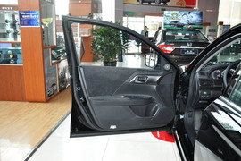 2014款本田雅阁2.0LX