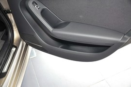 2013款奥迪A4L