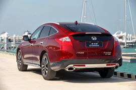 试驾2014款本田歌诗图3.0L