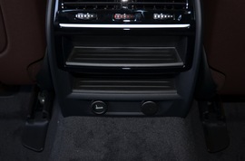 2019款宝马525Li