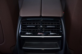 2019款宝马525Li