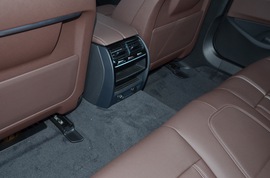 2019款宝马525Li