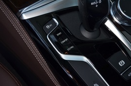 2019款宝马525Li