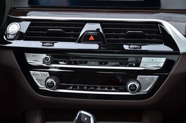 2019款宝马525Li