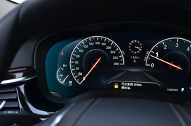 2019款宝马525Li