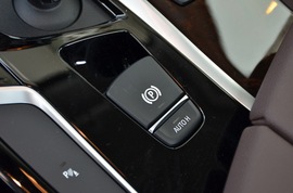 2019款宝马525Li