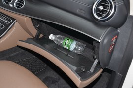 2019款奔驰E200L