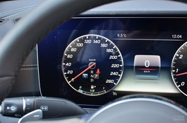2019款奔驰E200L