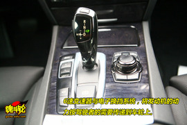 2009款宝马750Li