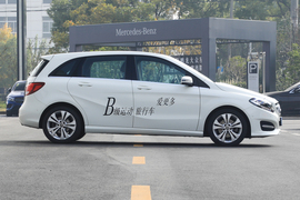 2019款奔驰B200