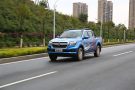 2019款郑州日产锐骐6