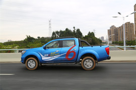 2019款郑州日产锐骐6