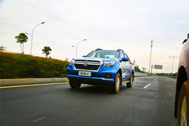 2019款郑州日产锐骐6