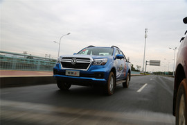 2019款郑州日产锐骐6