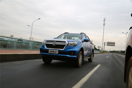 2019款郑州日产锐骐6