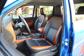 2019款郑州日产锐骐6