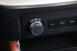 2019款郑州日产锐骐6