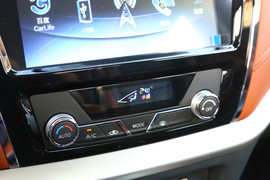 2019款郑州日产锐骐6