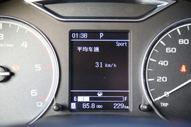 2019款郑州日产锐骐6