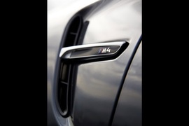 2015款宝马M4敞篷
