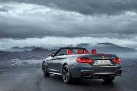 2015款宝马M4敞篷