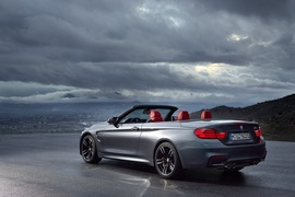 2015款宝马M4敞篷