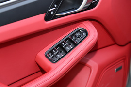 2018款保时捷Macan