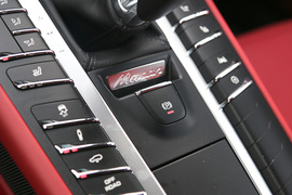 2018款保时捷Macan