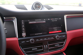 2018款保时捷Macan