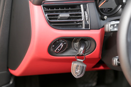 2018款保时捷Macan