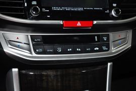 2014款本田雅阁2.4LX舒适版