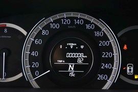 2014款本田雅阁2.4LX舒适版