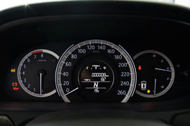 2014款本田雅阁2.4LX舒适版