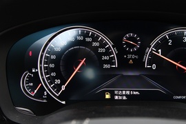 2019款宝马525Li
