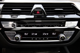 2019款宝马525Li