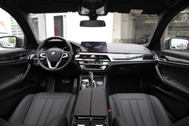 2019款宝马525Li