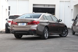 2019款宝马525Li