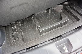 2018款众泰E200