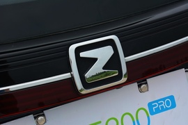 2018款众泰E200