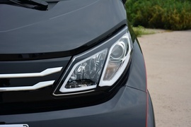 2018款众泰E200