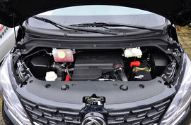 2019款东风风行M6